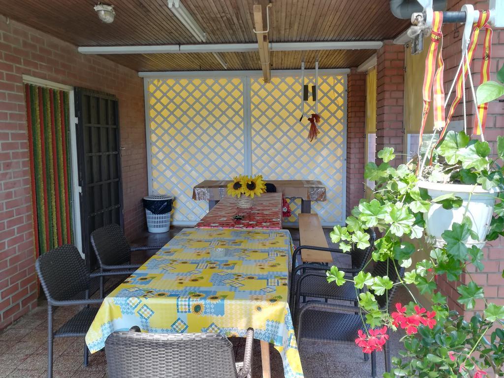 Tiszavirág Nyaralóház Szeged Exterior foto
